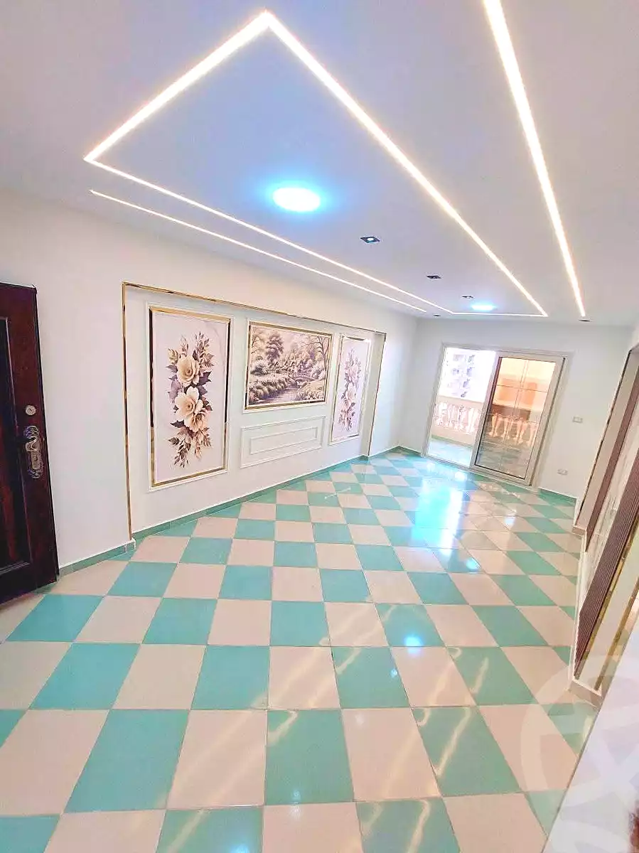 https://aqarmap.com.eg/ar/listing/6947741-for-sale-alexandria-sydy-bshr-sydy-bshr-bhry-shr-khld-bn-lwlyd