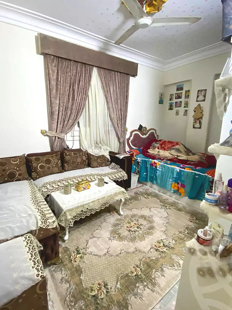 https://aqarmap.com.eg/en/listing/6947933-for-sale-alexandria-al-agamy-el-hanouvel-hussein-waly-st
