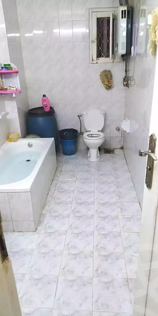 https://aqarmap.com.eg/ar/listing/6948046-for-sale-cairo-ain-shams-ain-shams-el-sharkia-el-eshrein-stt
