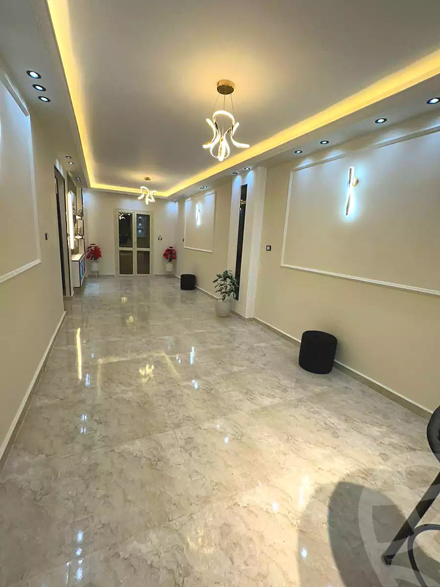https://aqarmap.com.eg/ar/listing/6948502-for-sale-cairo-ain-shams-ahmed-esmat-st