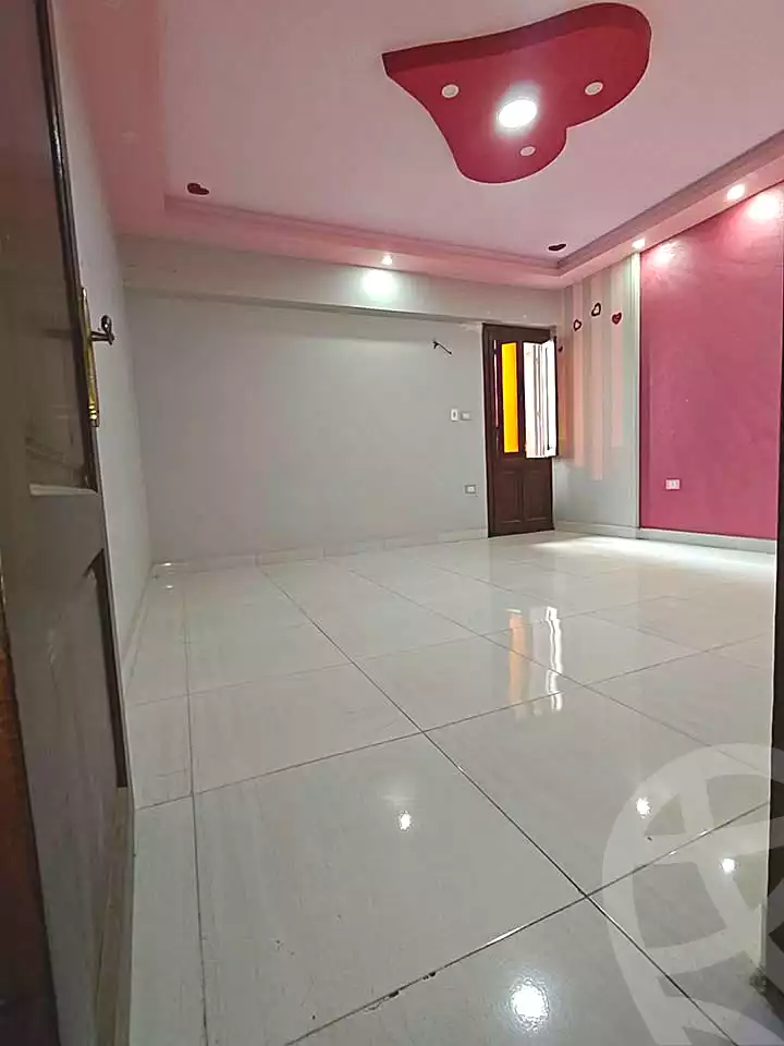 https://aqarmap.com.eg/ar/listing/6949169-for-rent-alexandria-al-agamy-bw-ywsf