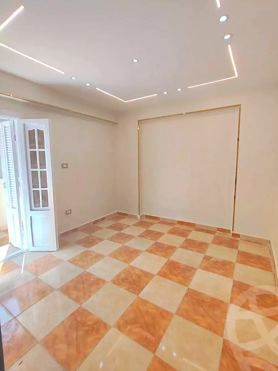https://aqarmap.com.eg/ar/listing/6949198-for-sale-alexandria-miami-khld-bn-lwlyd