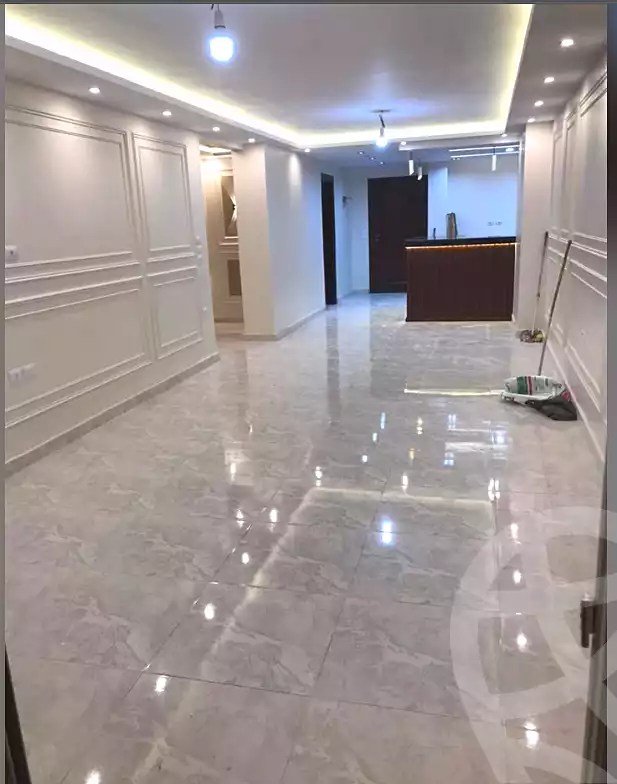 https://aqarmap.com.eg/ar/listing/6949241-for-rent-alexandria-el-montazah-compounds-in-el-montazah-royal-plaza-compound-al-halawany