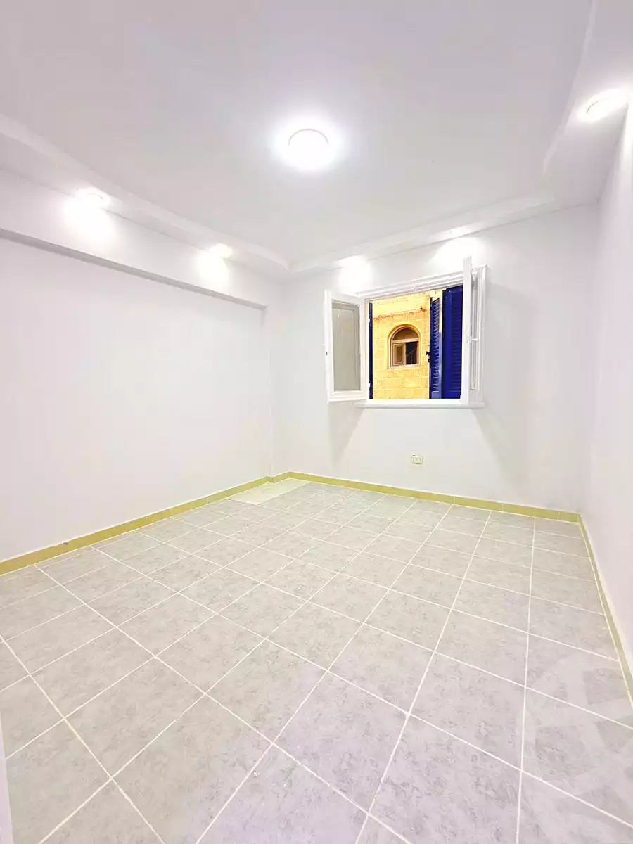 https://aqarmap.com.eg/ar/listing/6949778-for-sale-alexandria-al-agamy-shataa-el-nakheel