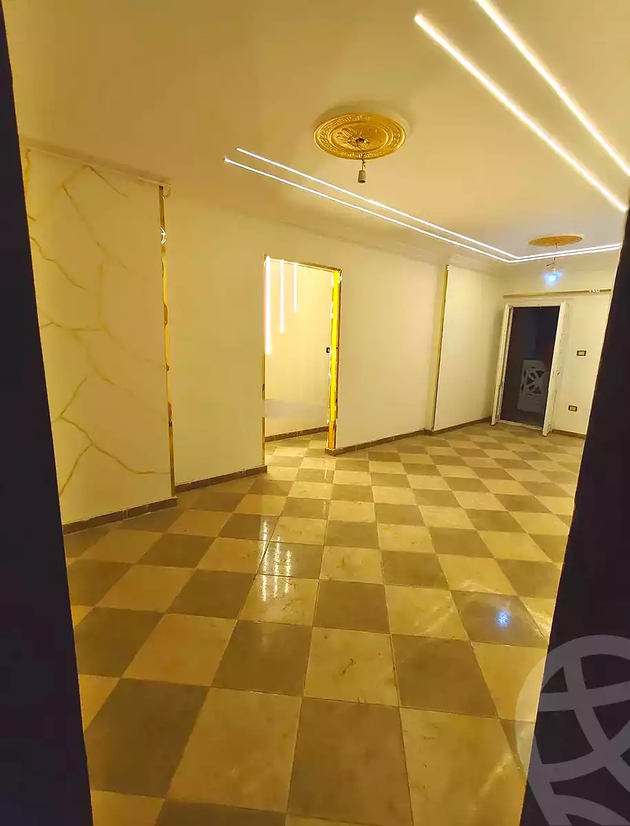 https://aqarmap.com.eg/en/listing/6949783-for-sale-alexandria-lsywf-el-falki