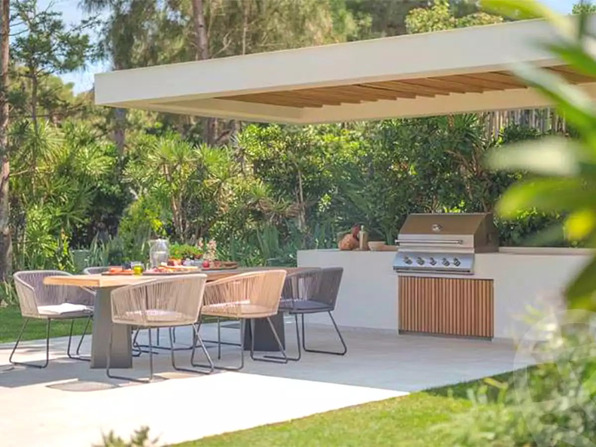 https://aqarmap.com.eg/en/listing/6940954-projects-livity-residence