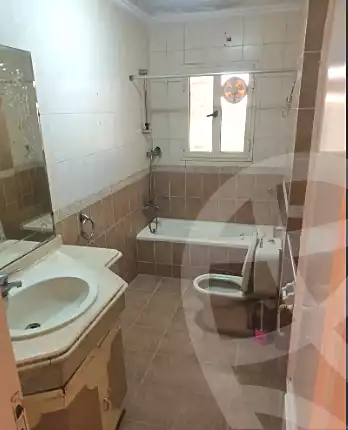 https://aqarmap.com.eg/en/listing/6950268-for-rent-alexandria-ganaklis-shr-mrtdy-bsh