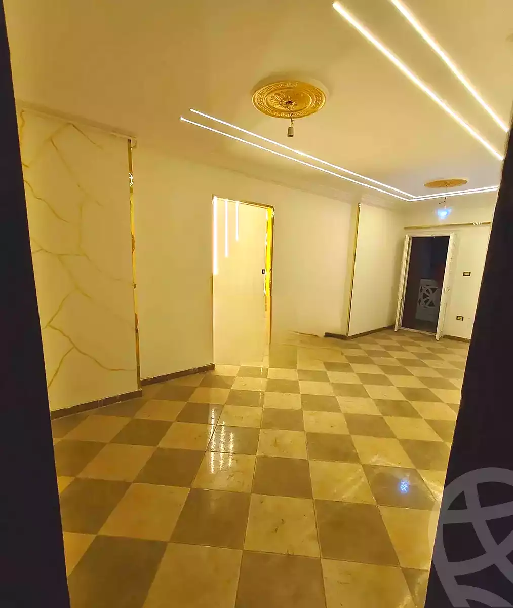https://aqarmap.com.eg/en/listing/6950445-for-sale-alexandria-lsywf-el-falki