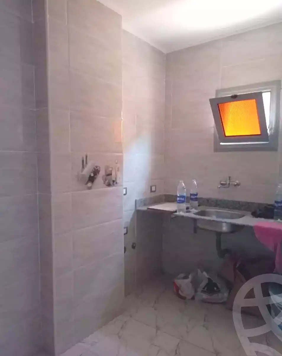 https://aqarmap.com.eg/ar/listing/6950520-for-sale-cairo-helwan-kwrnysh-hlwn