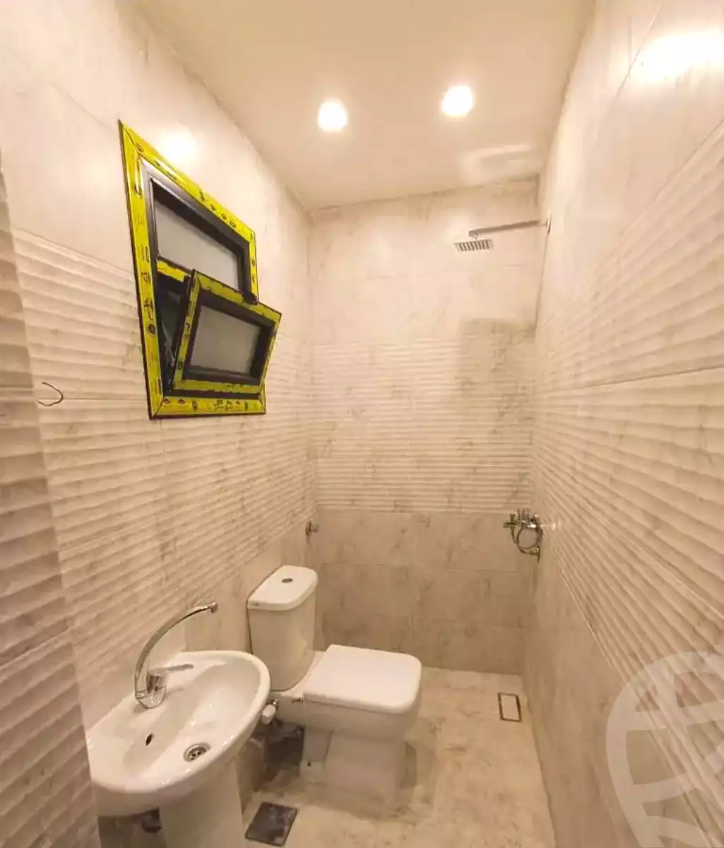 https://aqarmap.com.eg/ar/listing/6950527-for-sale-alexandria-sydy-bshr-sydy-bshr-bhry