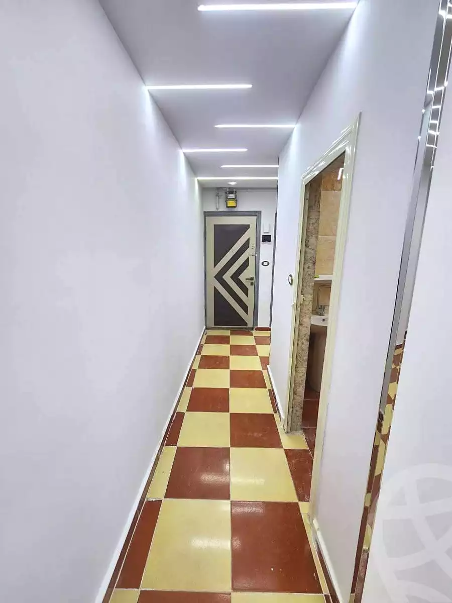 https://aqarmap.com.eg/en/listing/6950559-for-sale-alexandria-lsywf-el-falki