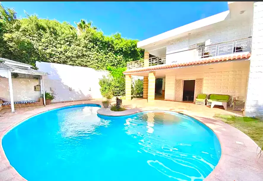 https://aqarmap.com.eg/ar/listing/6950576-for-rent-alexandria-al-agamy-lbytsh-el-hanafeya-st
