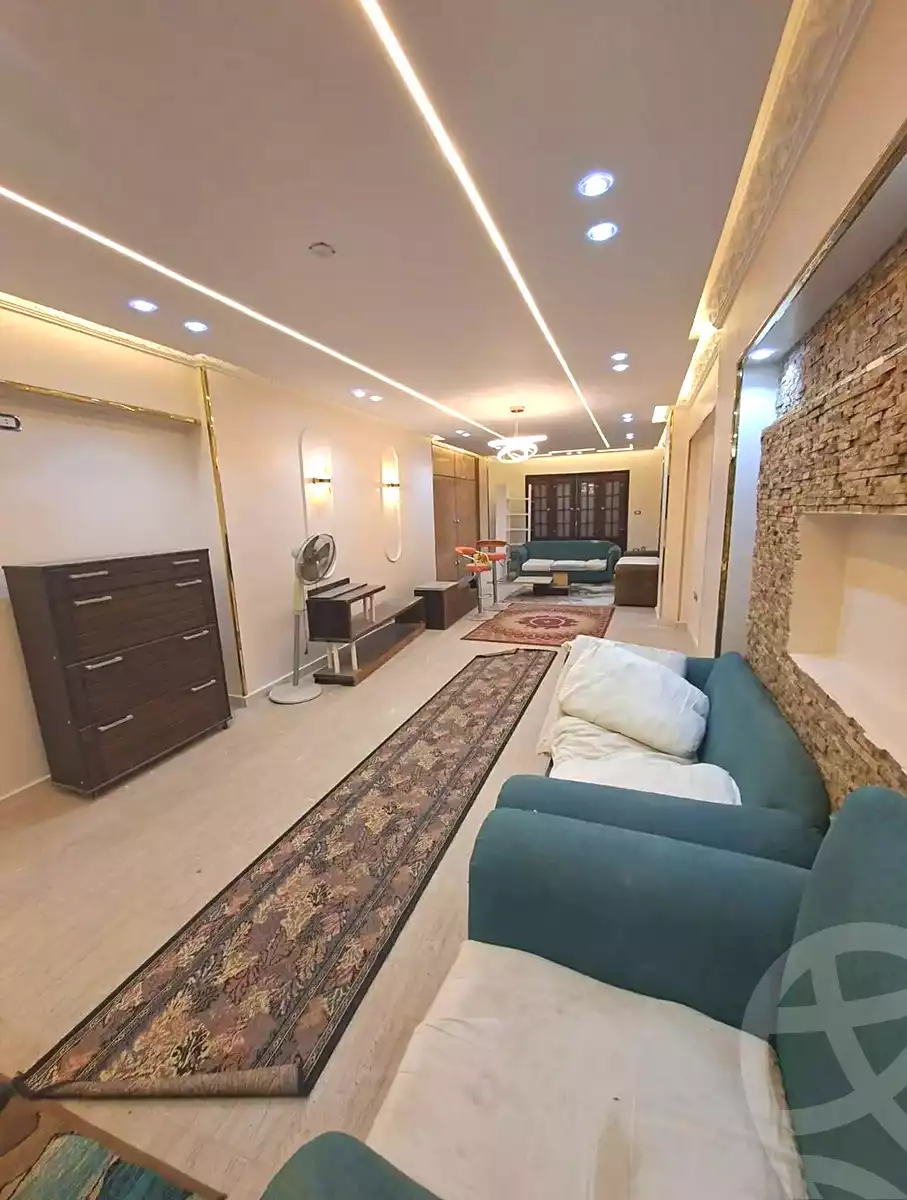 https://aqarmap.com.eg/en/listing/6950655-for-sale-cairo-helwan-helwan-el-sharkeya-mostafa-safwat-st
