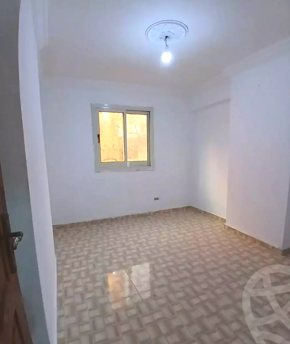 https://aqarmap.com.eg/ar/listing/6950686-for-sale-alexandria-sydy-bshr-sydy-bshr-qbly