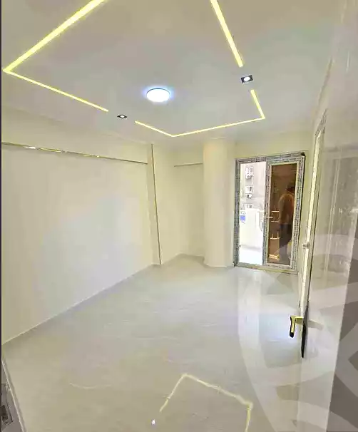 https://aqarmap.com.eg/ar/listing/6950692-for-sale-alexandria-sydy-bshr-sydy-bshr-bhry-gamal-abd-el-nasir-st