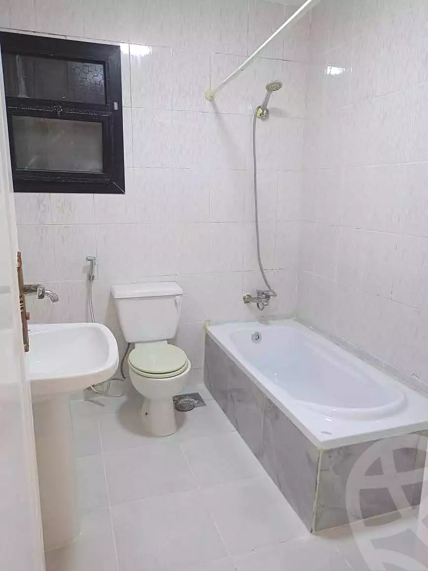 https://aqarmap.com.eg/en/listing/6950859-for-sale-alexandria-al-agamy-shataa-el-nakheel