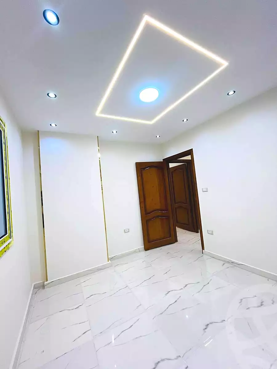 https://aqarmap.com.eg/ar/listing/6950875-for-sale-alexandria-al-agamy-lbytsh-bianchiii