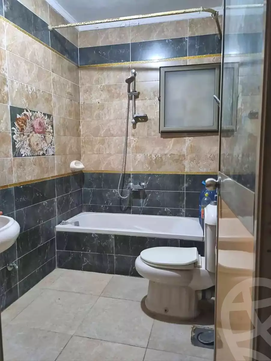 https://aqarmap.com.eg/ar/listing/6950926-for-sale-alexandria-sydy-bshr-sydy-bshr-bhry