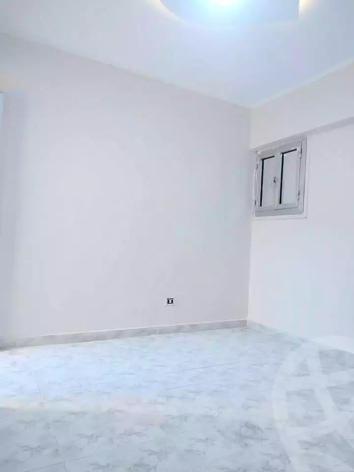 https://aqarmap.com.eg/ar/listing/6951171-for-sale-alexandria-al-agamy-el-hanouvel-al-haded-we-al-soulb-st