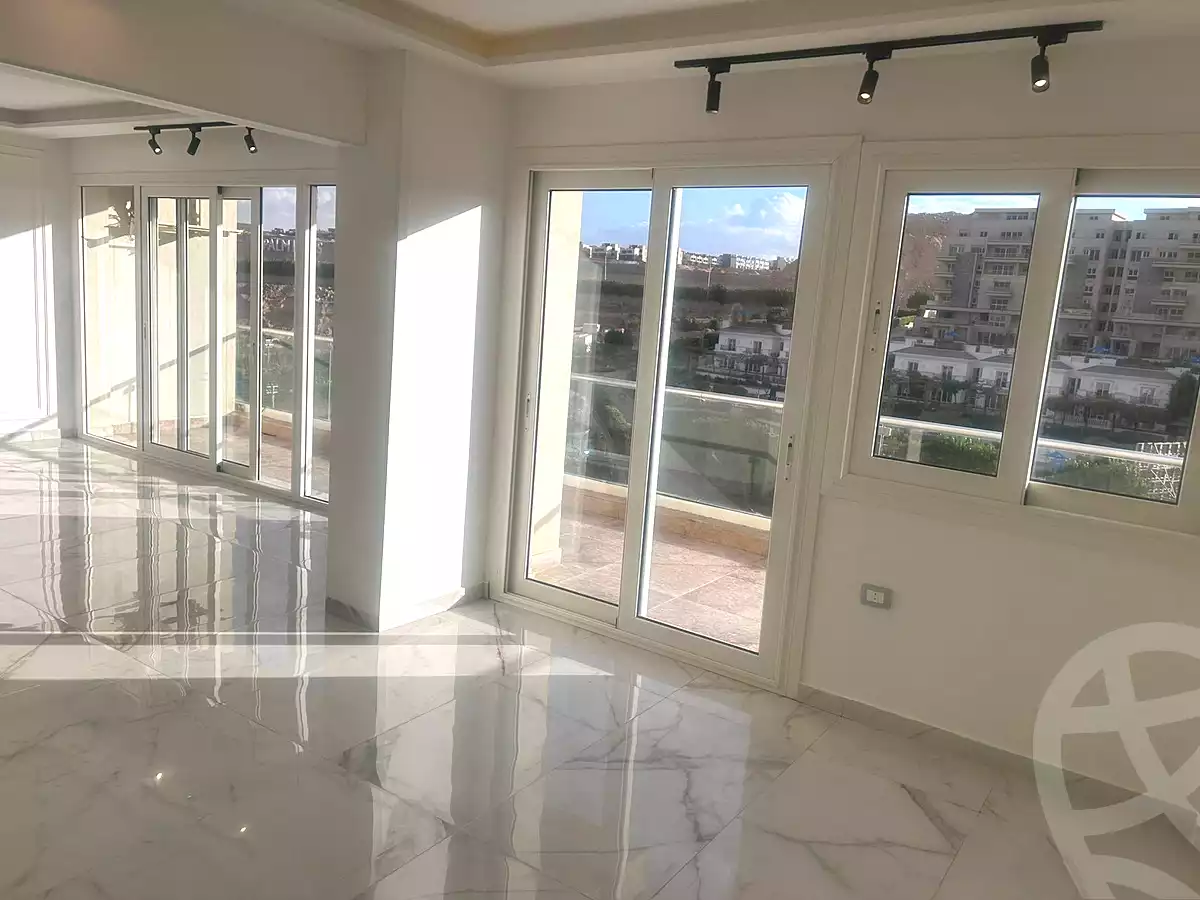 https://aqarmap.com.eg/en/listing/6951612-for-sale-cairo-new-cairo-compounds-mwntn-fyw-y-syty-club-park-mountain-view-icity