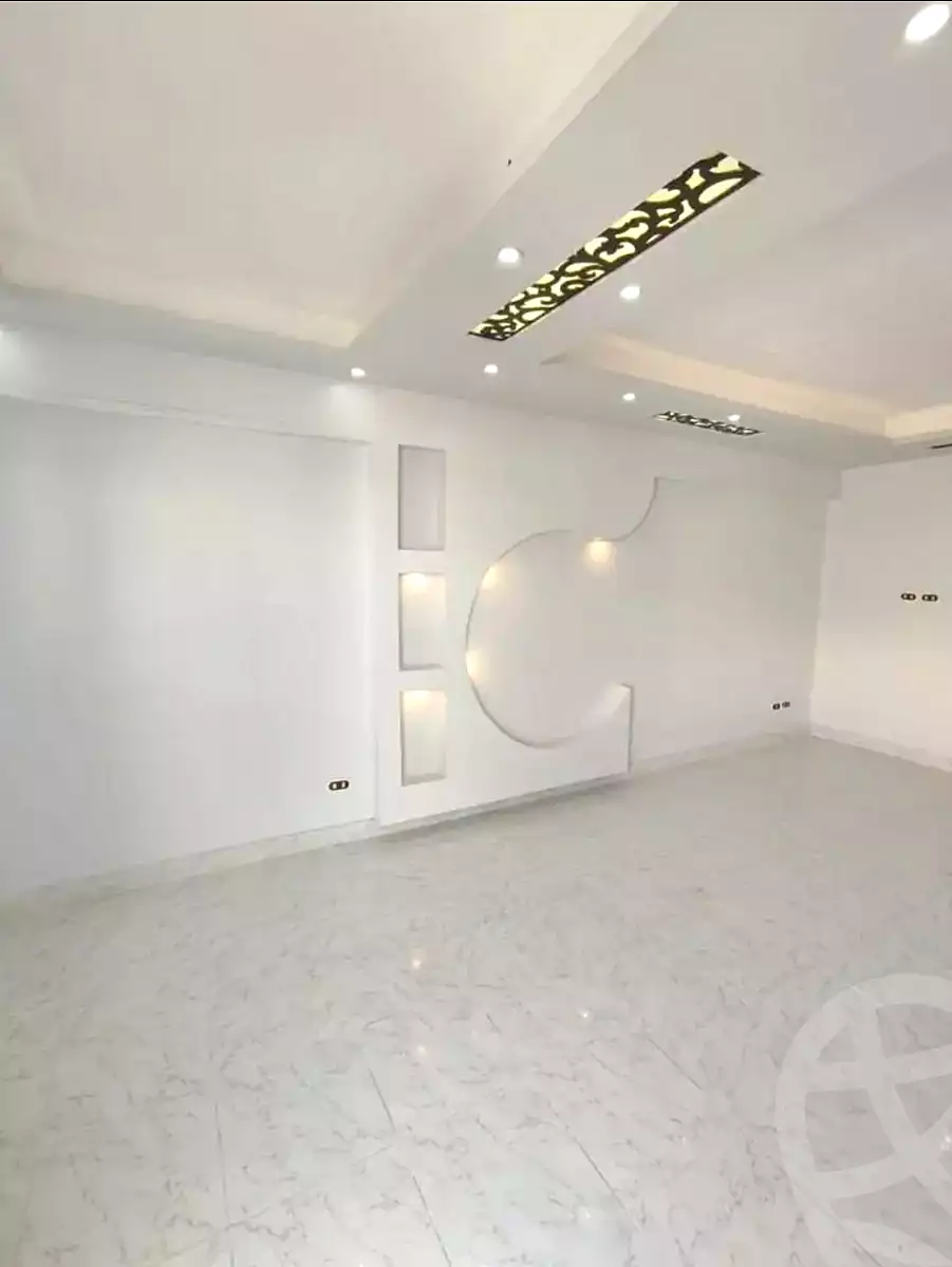 https://aqarmap.com.eg/en/listing/6951695-for-sale-alexandria-al-agamy-el-safa-beach
