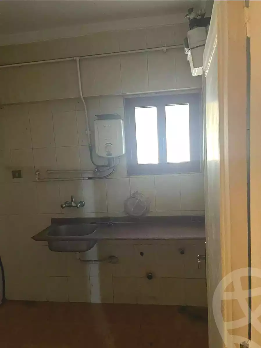 https://aqarmap.com.eg/ar/listing/6951733-for-sale-alexandria-sydy-bshr-tryq-ljysh
