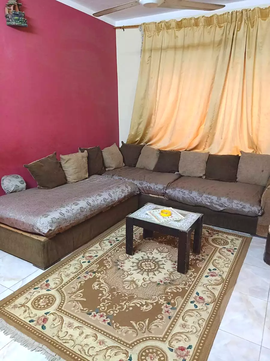 https://aqarmap.com.eg/en/listing/6952092-for-sale-cairo-helwan-hadayek-helwan-nile-corniche-st