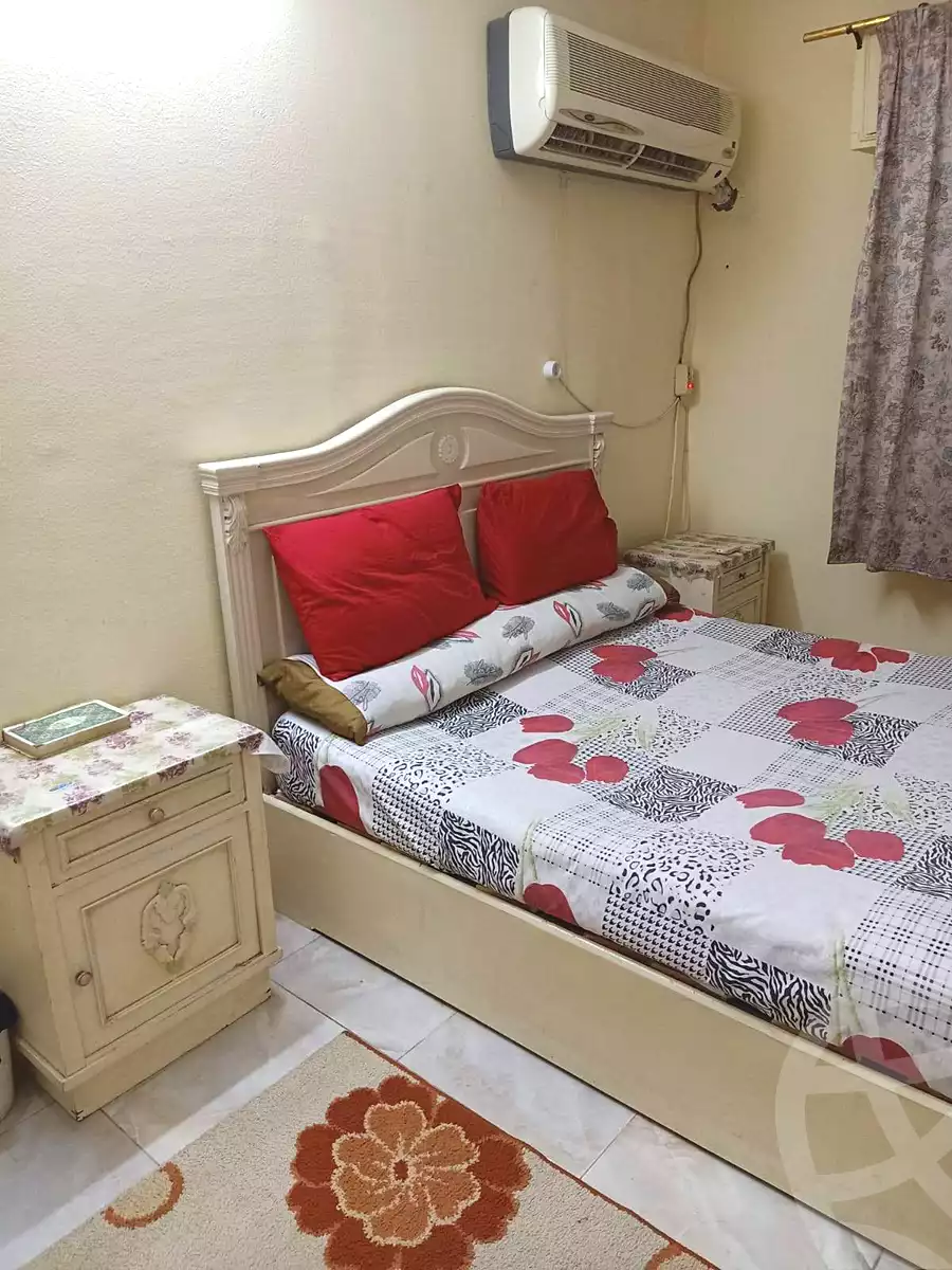 https://aqarmap.com.eg/en/listing/6952092-for-sale-cairo-helwan-hadayek-helwan-nile-corniche-st