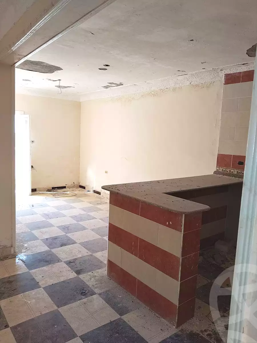 https://aqarmap.com.eg/en/listing/6952224-for-sale-alexandria-al-agamy-el-hanouvel-radwan-st