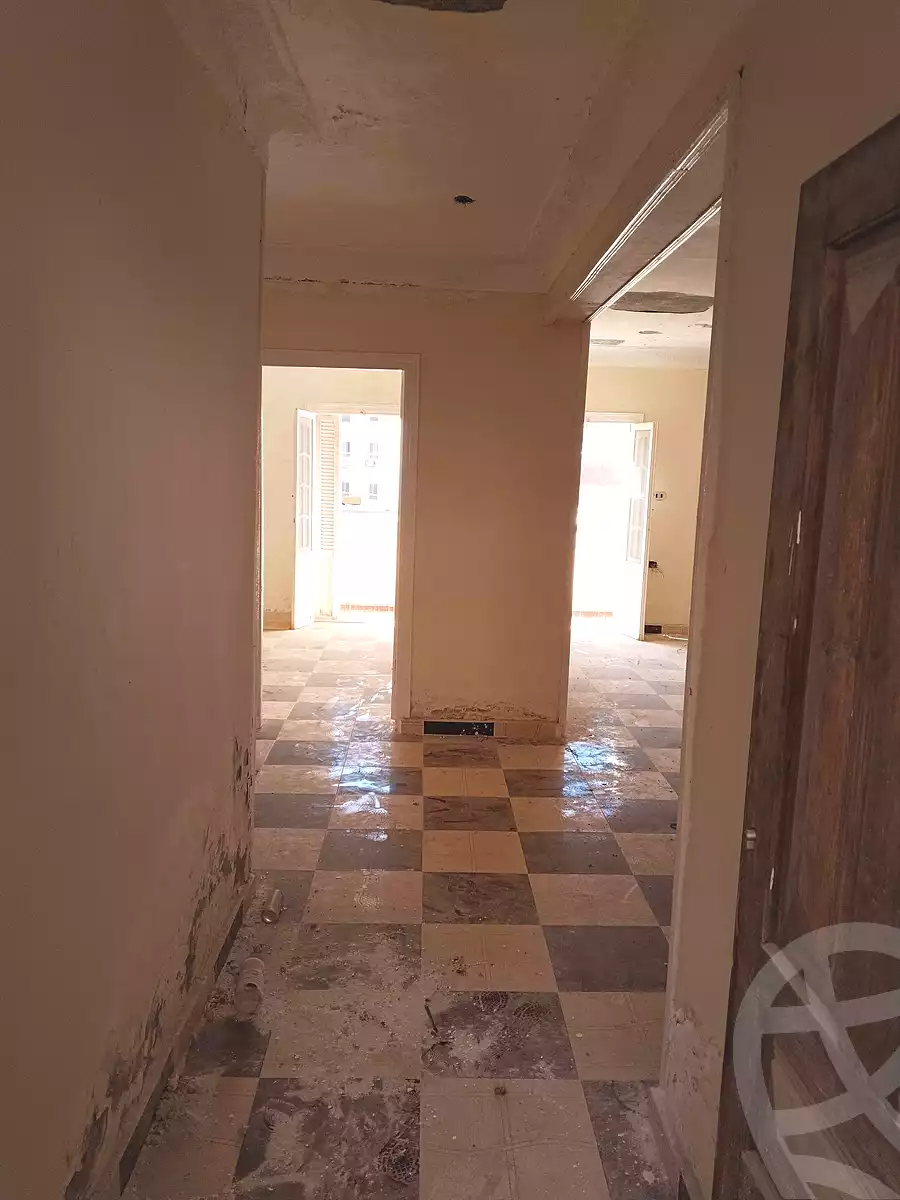 https://aqarmap.com.eg/en/listing/6952224-for-sale-alexandria-al-agamy-el-hanouvel-radwan-st