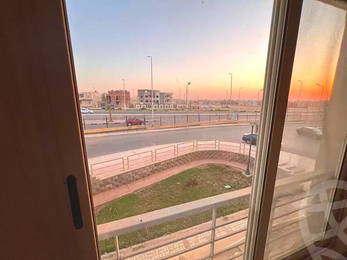 https://aqarmap.com.eg/ar/listing/6952251-for-sale-cairo-new-cairo-compounds-dar-misr-el-koronfel