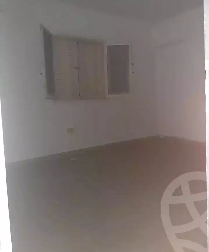 https://aqarmap.com.eg/ar/listing/6952338-for-sale-alexandria-alexandria-marsa-matrouh-rd