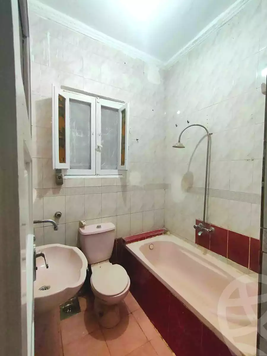 https://aqarmap.com.eg/ar/listing/6952351-for-sale-alexandria-al-agamy-el-hanouvel-abo-bakr-el-sedeek-st