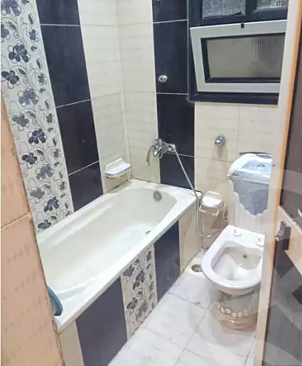 https://aqarmap.com.eg/ar/listing/6952637-for-sale-alexandria-sydy-bshr
