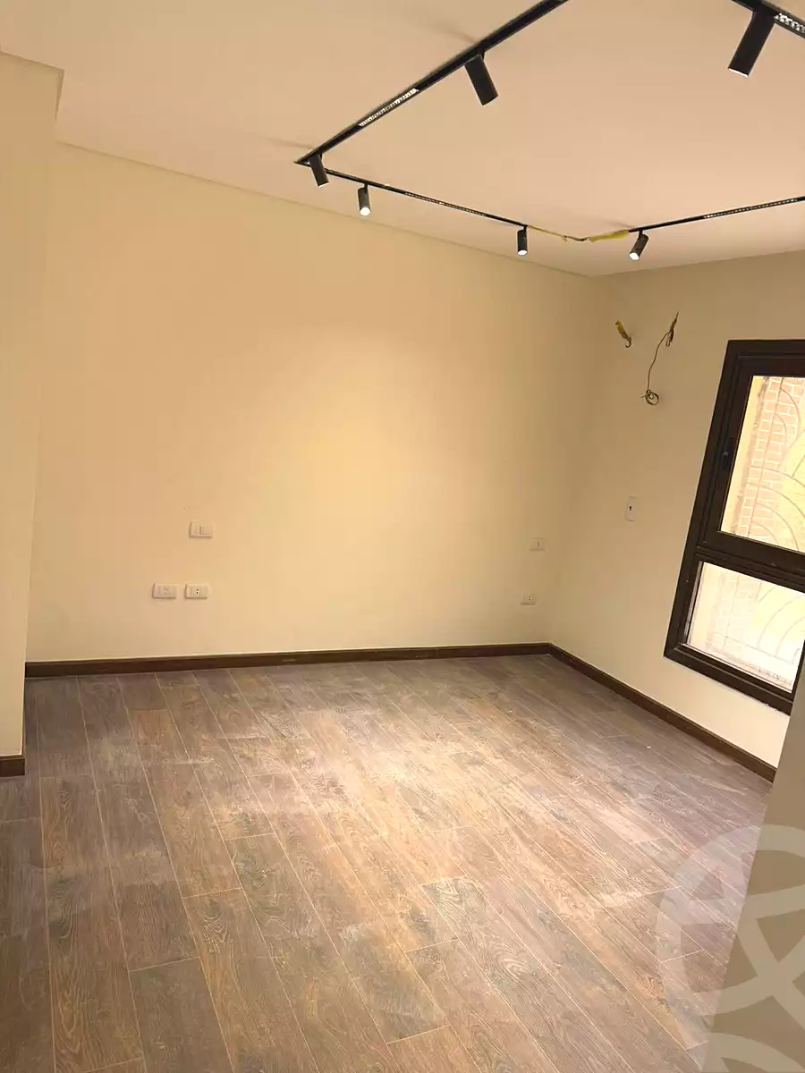 شقة بـ٣ غرف نوم في Century City، صورة ٥ من ٧