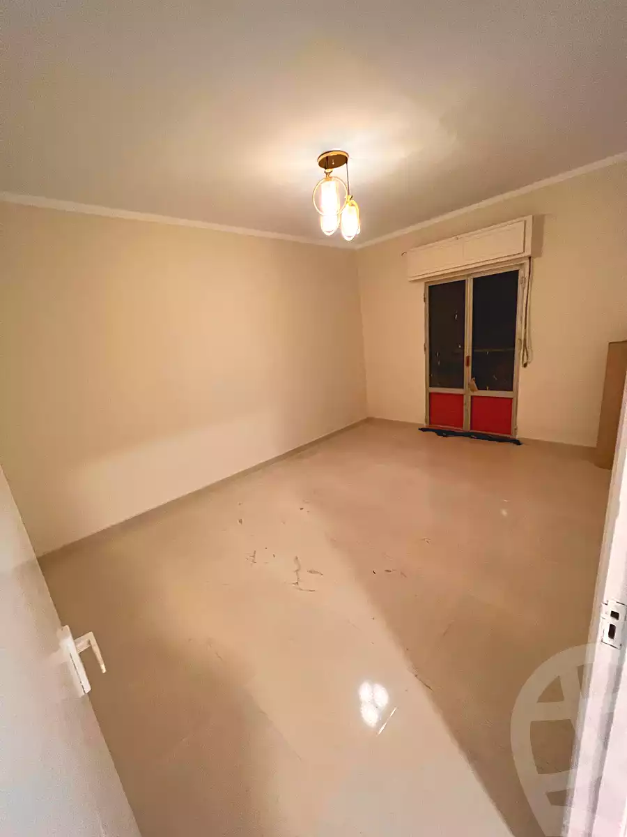 https://aqarmap.com.eg/en/listing/6952942-for-sale-cairo-helwan-hadayek-helwan-nile-corniche-st