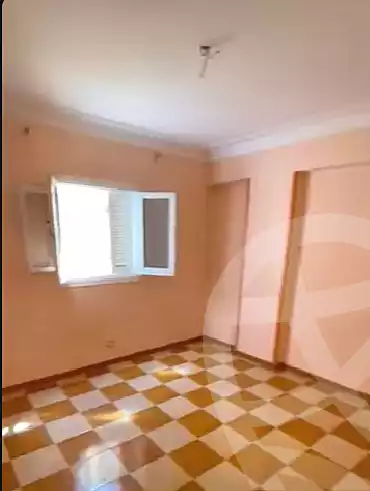 https://aqarmap.com.eg/en/listing/6953008-for-sale-alexandria-al-agamy-el-kilo-21