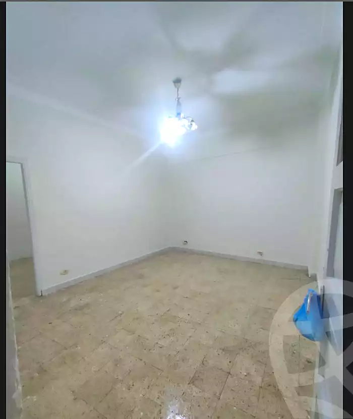 https://aqarmap.com.eg/ar/listing/6953772-for-sale-alexandria-al-agamy-el-hanouvel-abo-bakr-el-sedeek-st