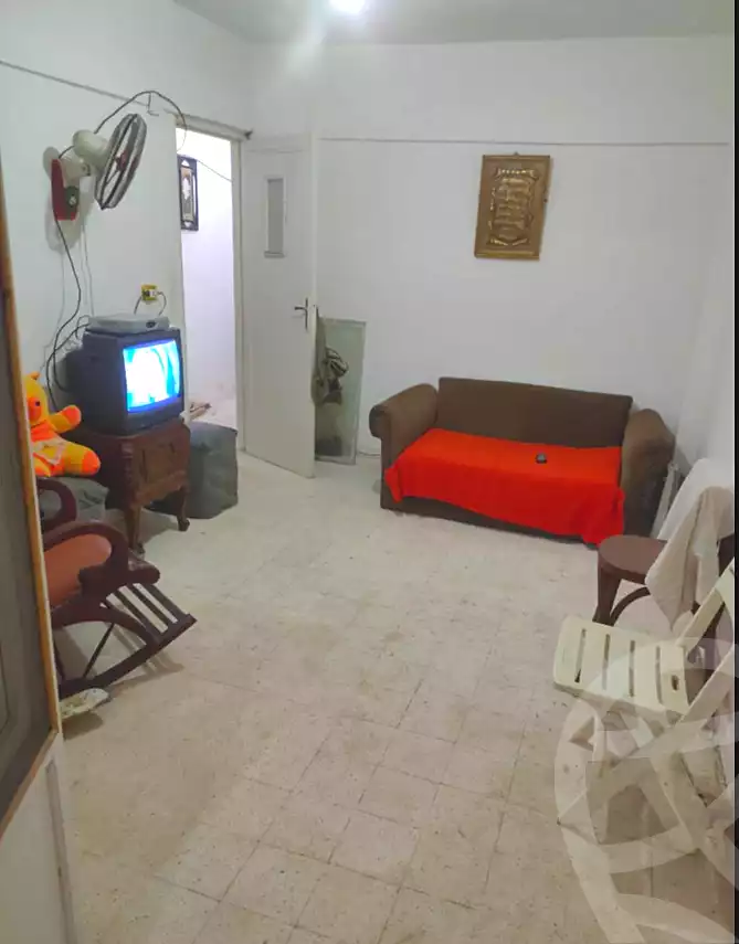 https://aqarmap.com.eg/en/listing/6953793-for-sale-alexandria-al-agamy-bw-ywsf-hosni-mubarak-st