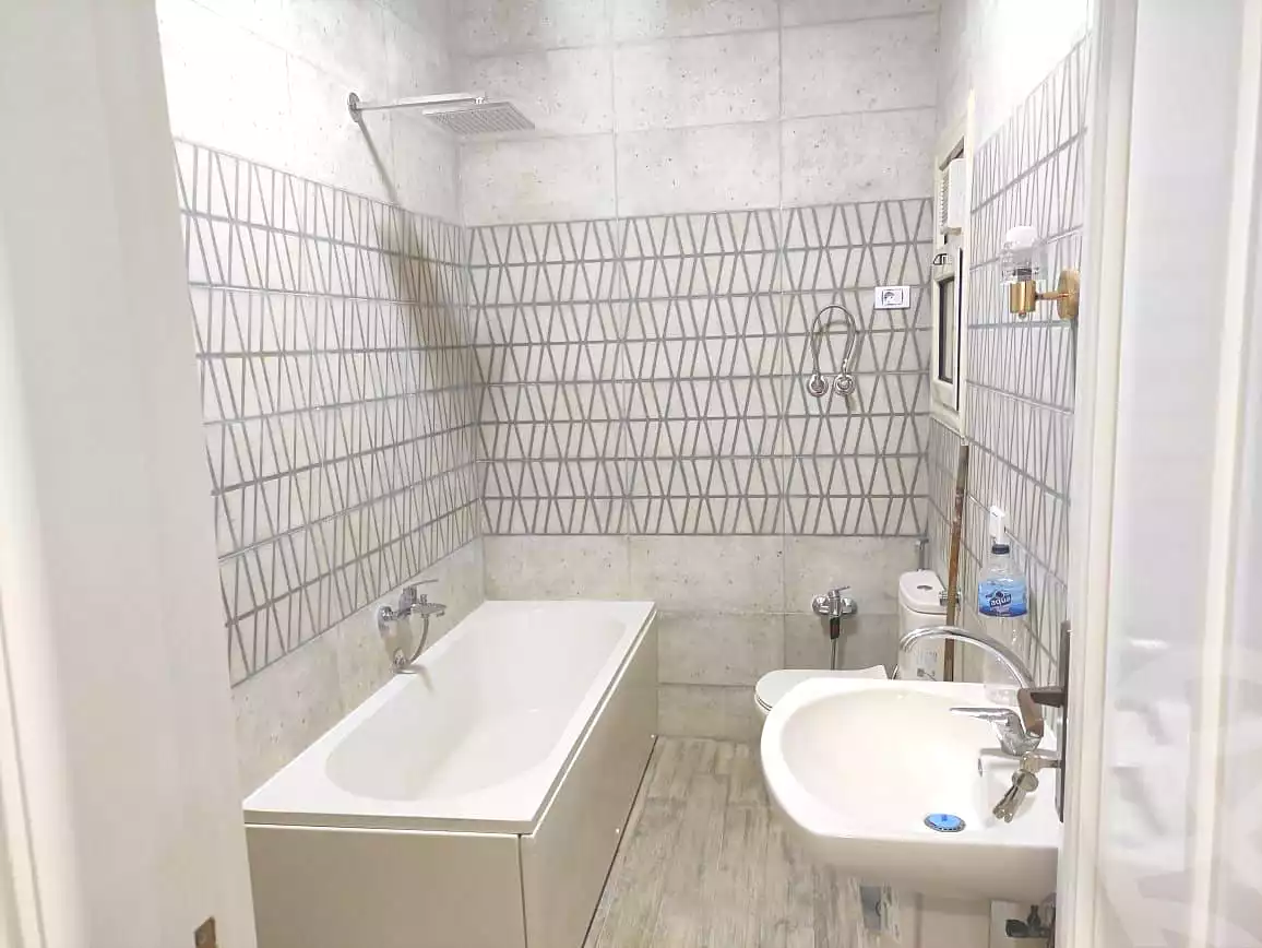 https://aqarmap.com.eg/en/listing/6953854-for-rent-cairo-new-cairo-el-lotus-lotus-south