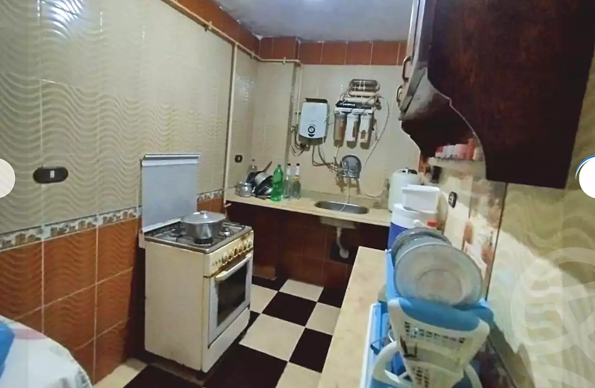https://aqarmap.com.eg/en/listing/6953979-for-sale-alexandria-al-agamy-el-hanouvel-el-kholafaa-el-rashdeen-st