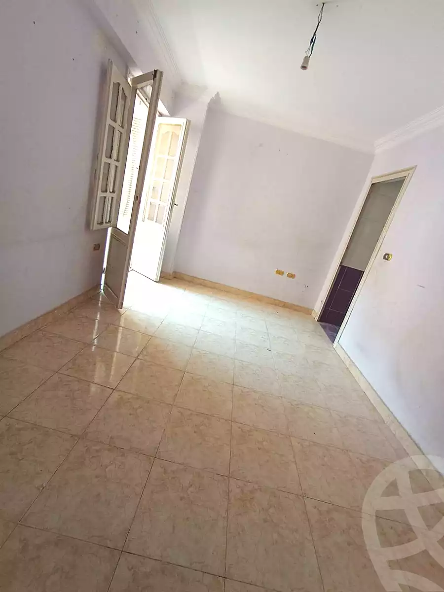 https://aqarmap.com.eg/en/listing/6953978-for-rent-cairo-helwan-sherif-st
