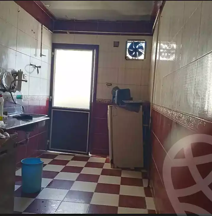 https://aqarmap.com.eg/ar/listing/6954176-for-sale-alexandria-alexandria-marsa-matrouh-rd