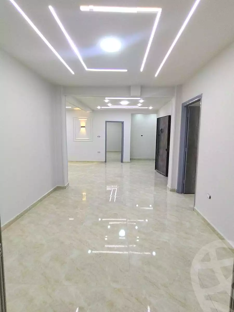 https://aqarmap.com.eg/ar/listing/6954216-for-sale-alexandria-el-asafra-l-sfr-bhry