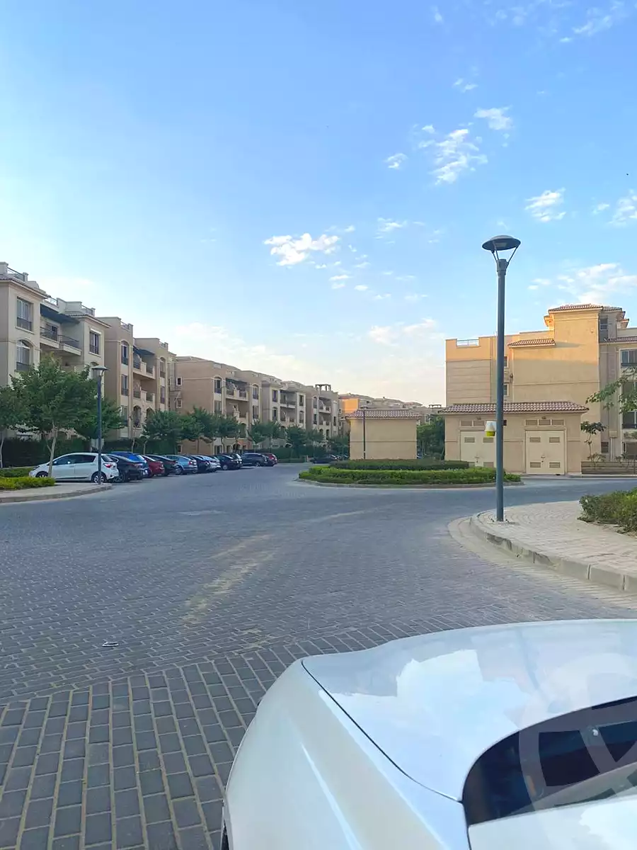 https://aqarmap.com.eg/ar/listing/6954476-for-sale-cairo-new-cairo-compounds-stwn-ryzydns-by-ar-y-llttwyr