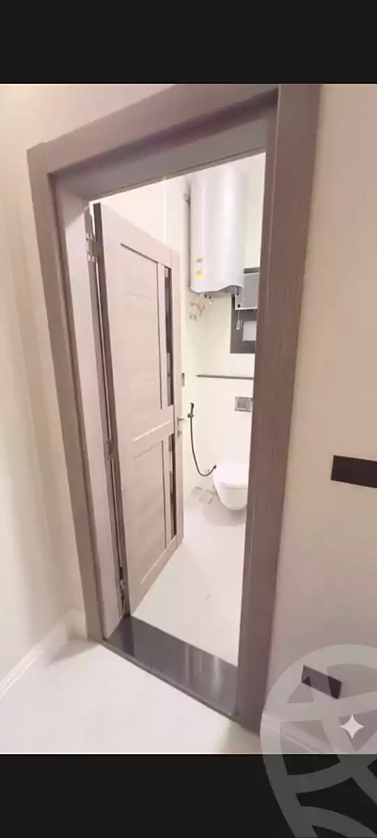 2 BR Apartment in V Residences By Villette, photo 8 of 11