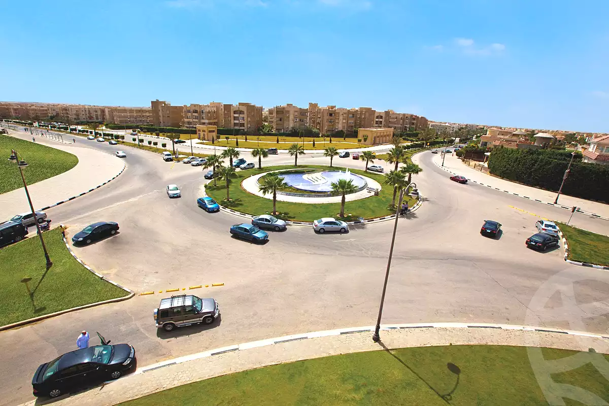 https://aqarmap.com.eg/ar/listing/6954927-for-sale-cairo-el-sheikh-zayed-city-compounds-beverly-hills