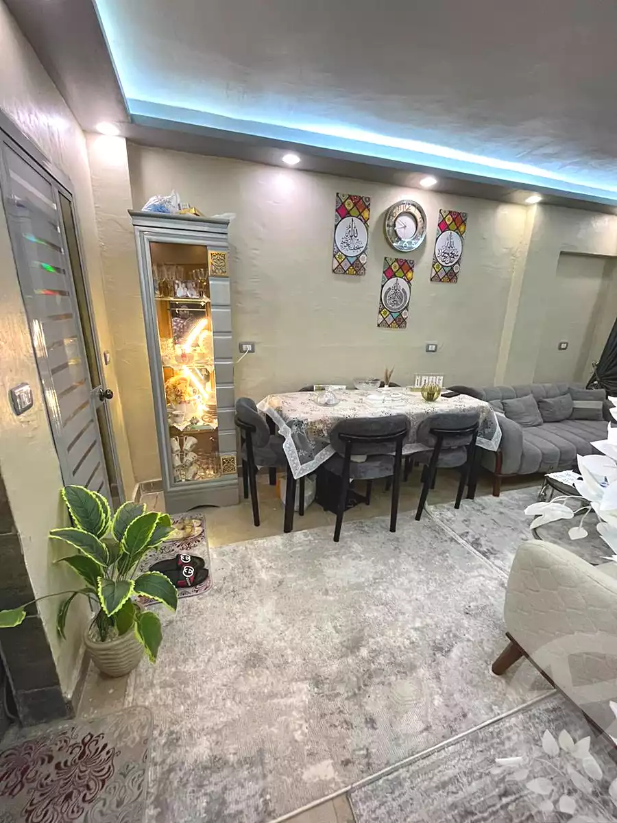 https://aqarmap.com.eg/ar/listing/6955180-for-sale-alexandria-mansheya-tolba-el-alam-st