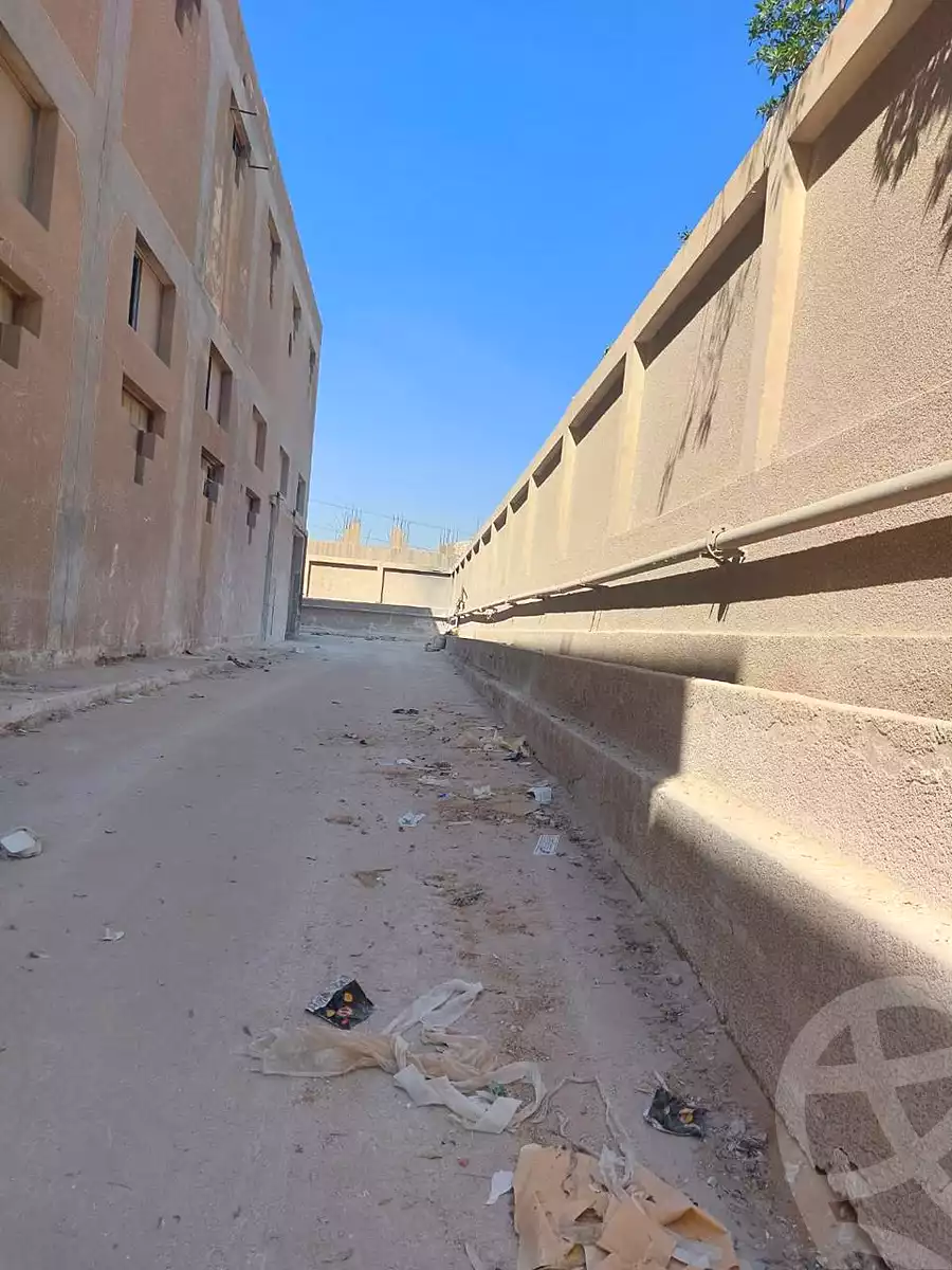 https://aqarmap.com.eg/ar/listing/6955190-for-sale-cairo-6th-of-october-el-mantqa-el-snaaaya-industrial-zone-1