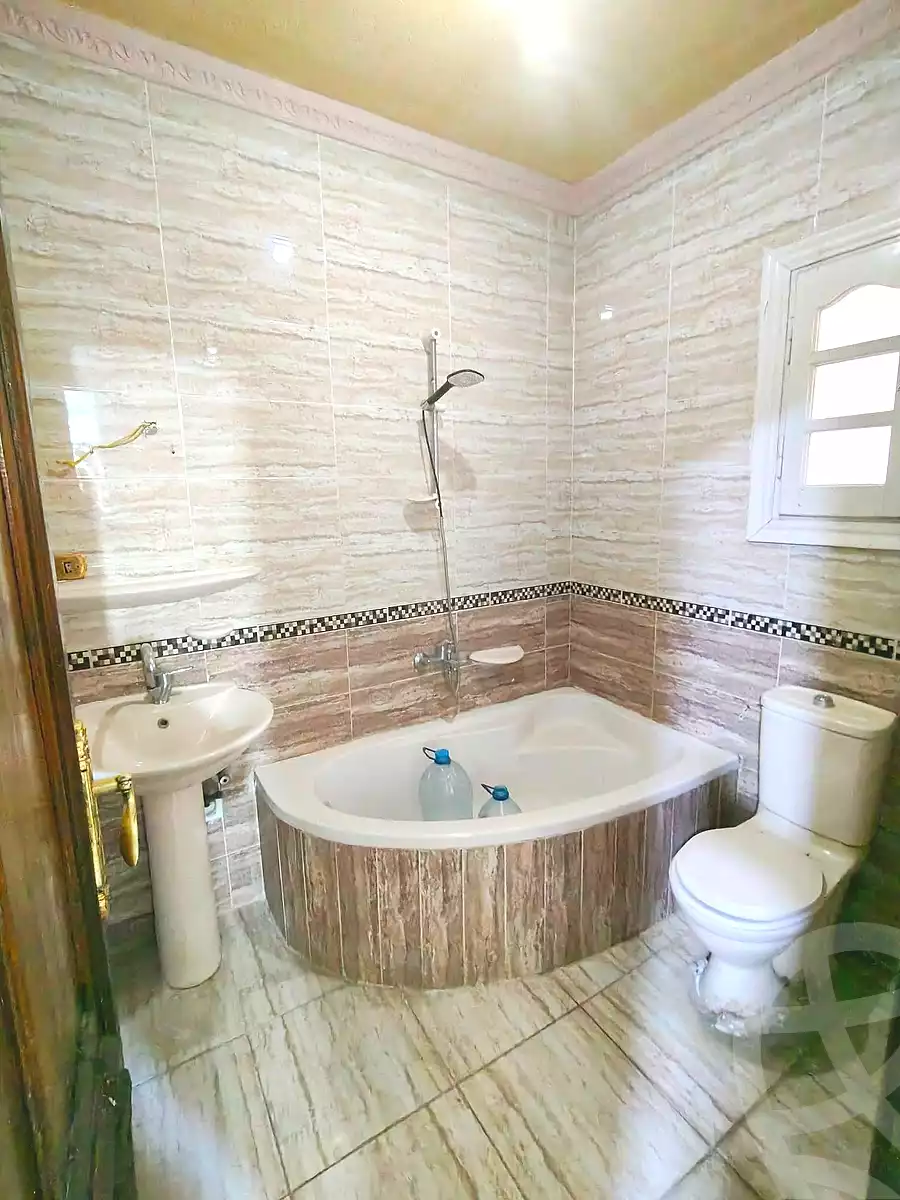 https://aqarmap.com.eg/en/listing/6955701-for-sale-alexandria-miami-shr-jml-bd-lnsr